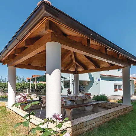 Veljko 100 Apartman