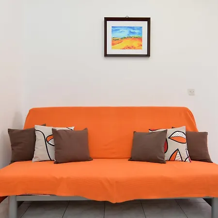 Veljko 100 Apartman Pula