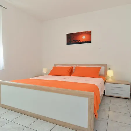Apartman Veljko 100