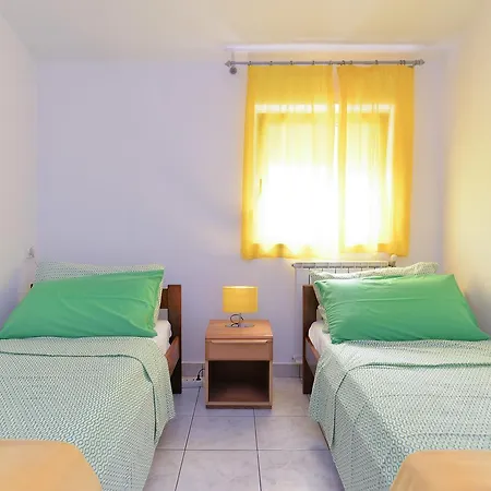 Veljko 100 Apartman