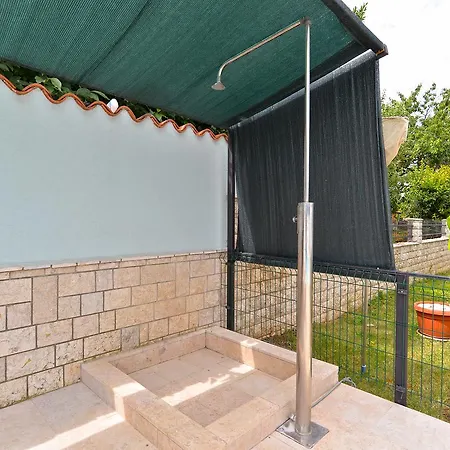 Veljko 100 Apartman